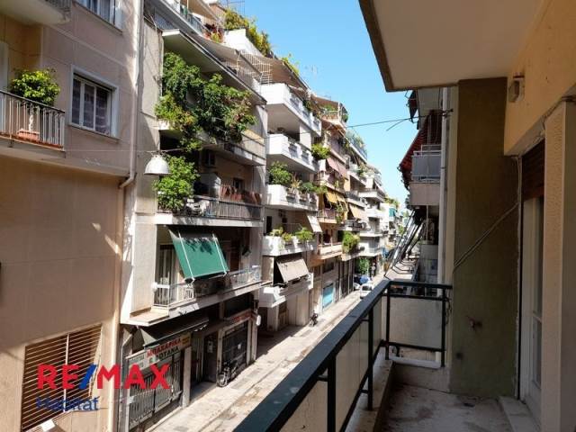 (For Sale) Residential Apartment || Athens Center/Athens - 79 Sq.m, 2 Bedrooms, 100.000€ 